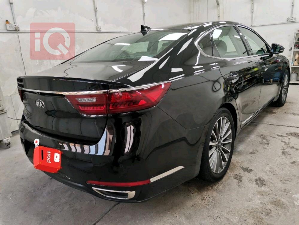 Kia Cadenza
